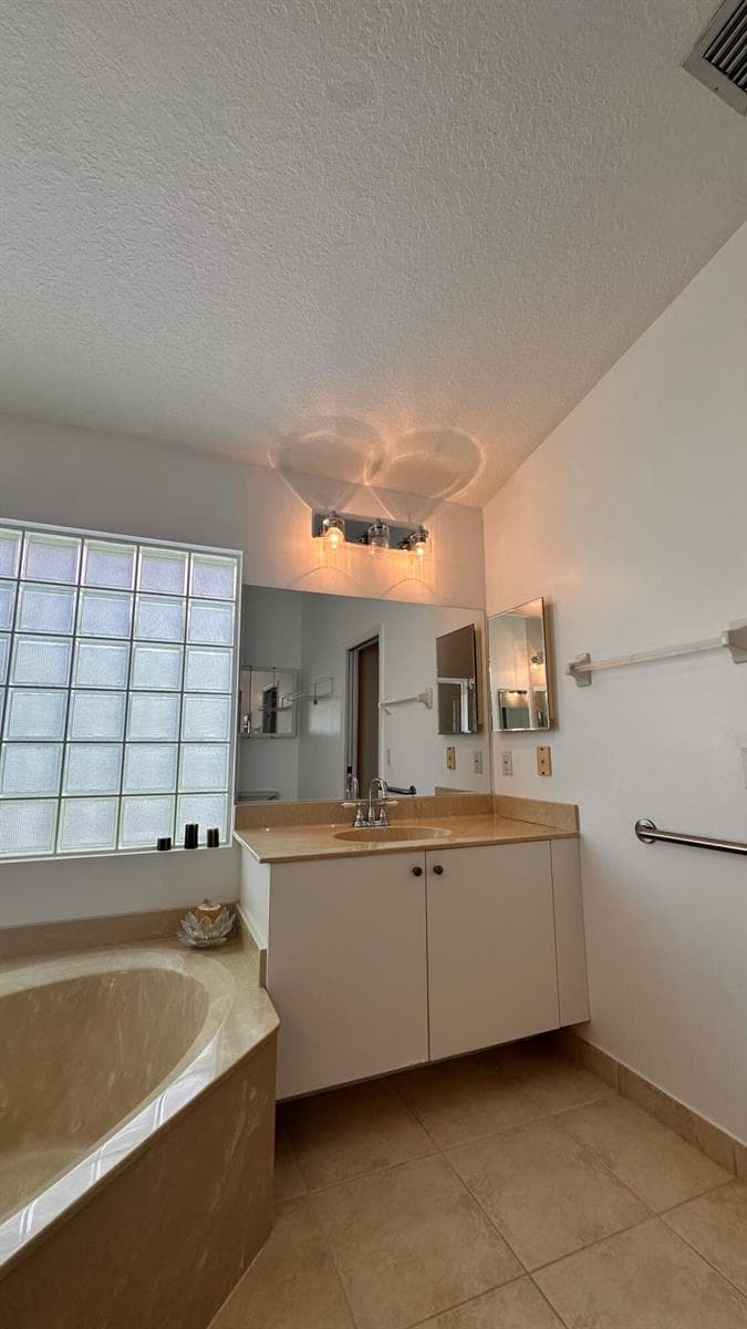 6256 Via Primo Street, Lake Worth, FL 33467 photo 9