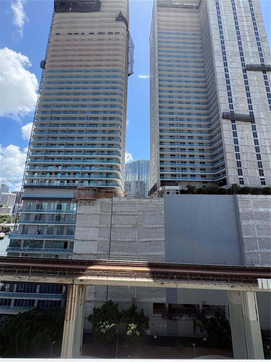 690 SW 1st Ct # 1212, Miami, FL 33130 photo 7