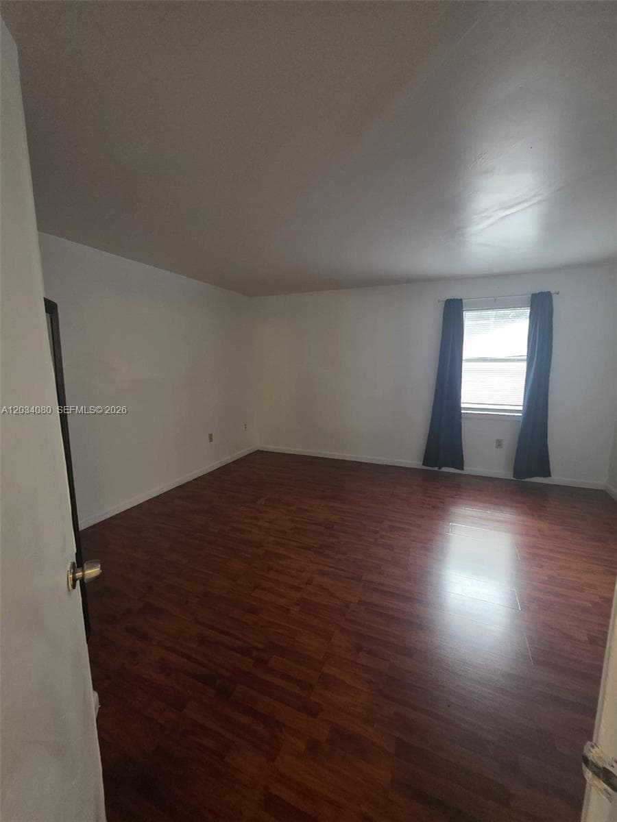 9429 Fontainebleau Blvd # 207-33, Miami, FL 33172 photo 12