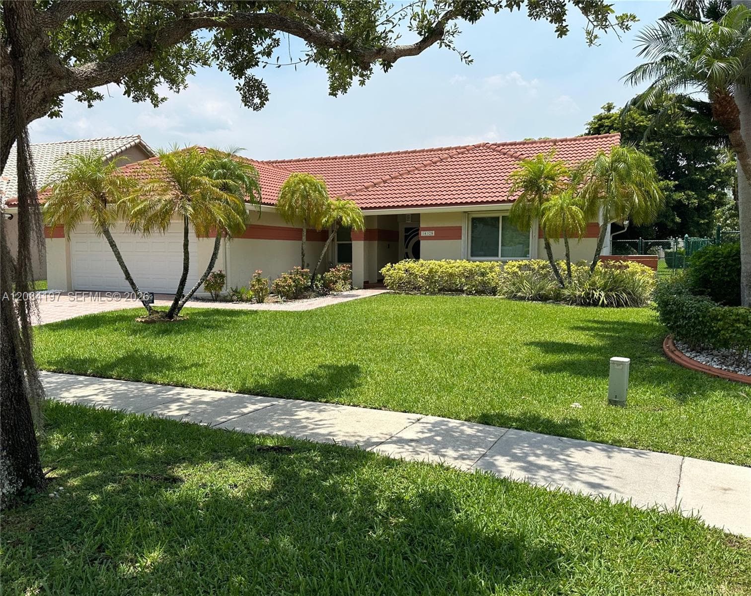 16328 NW 11th St, Pembroke Pines, FL 33028 photo 4