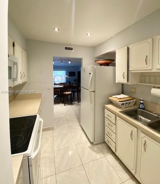 201 178th Dr # 230, Sunny Isles Beach, FL 33160 photo 8