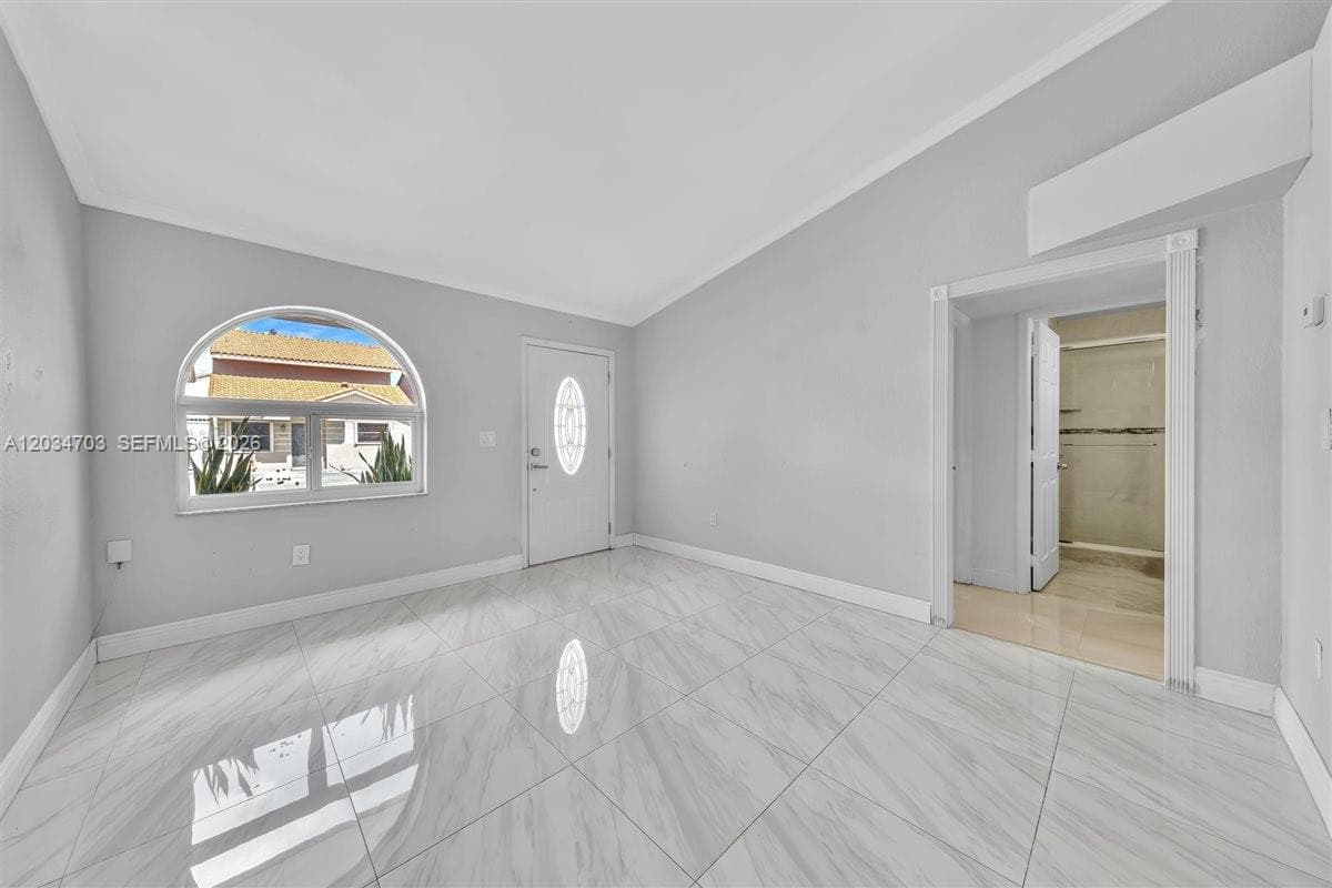 5445 W 27th Lane, Hialeah, FL 33016 photo 13