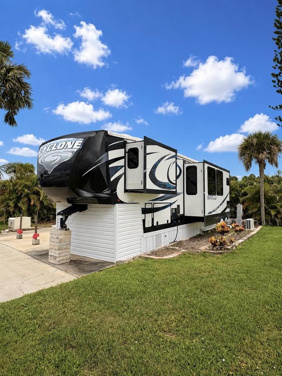 14130 SE 126th Boulevard, Okeechobee, FL 34974 photo 2