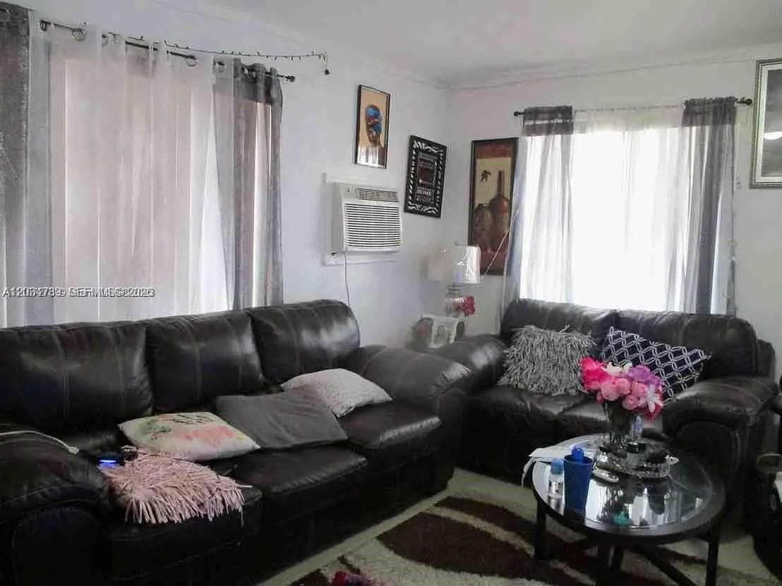 10040 NW 8th Ave, Miami, FL 33150 photo 6