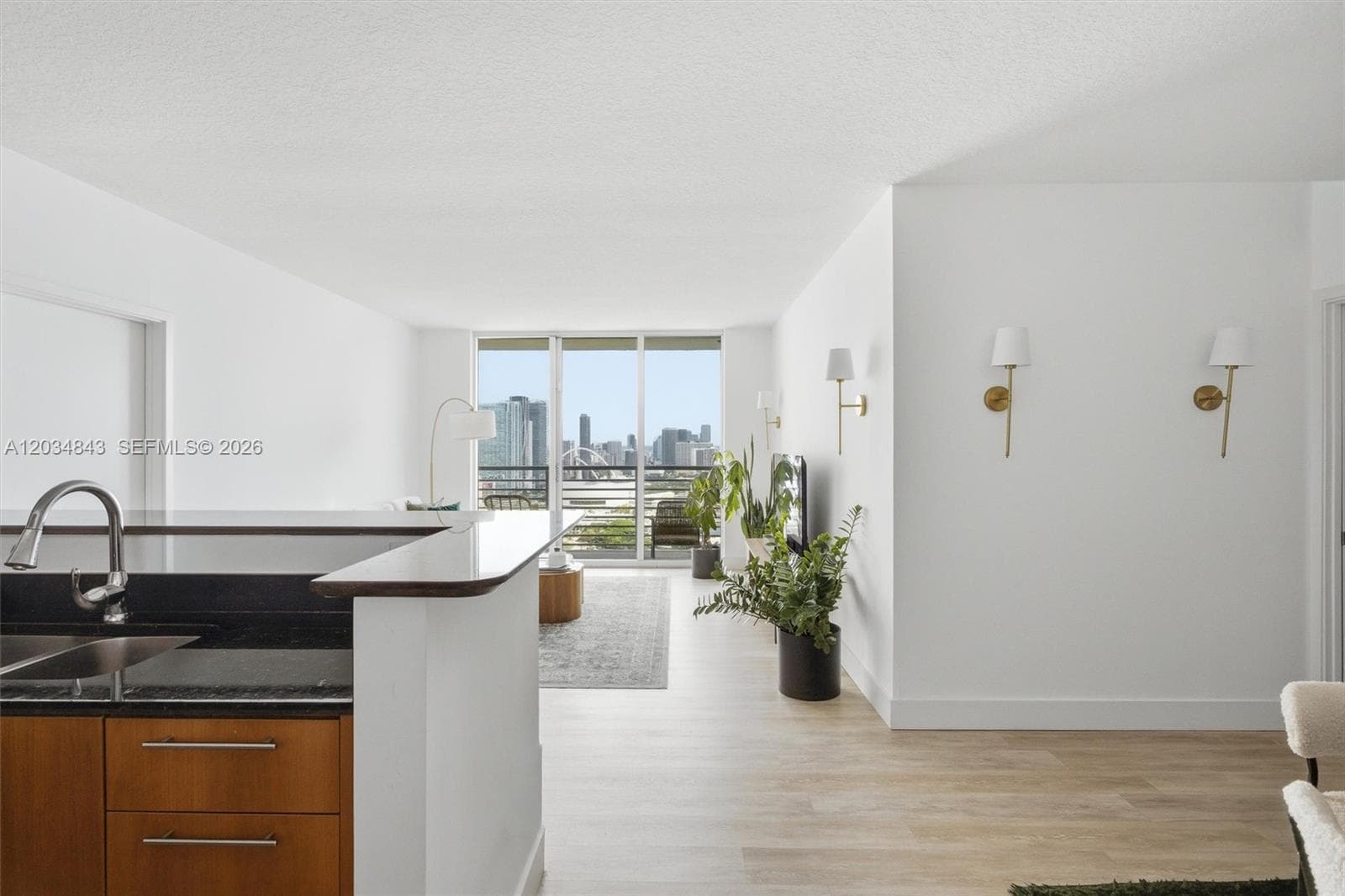 325 S Biscayne Blvd # 4022, Miami, FL 33131 photo 7