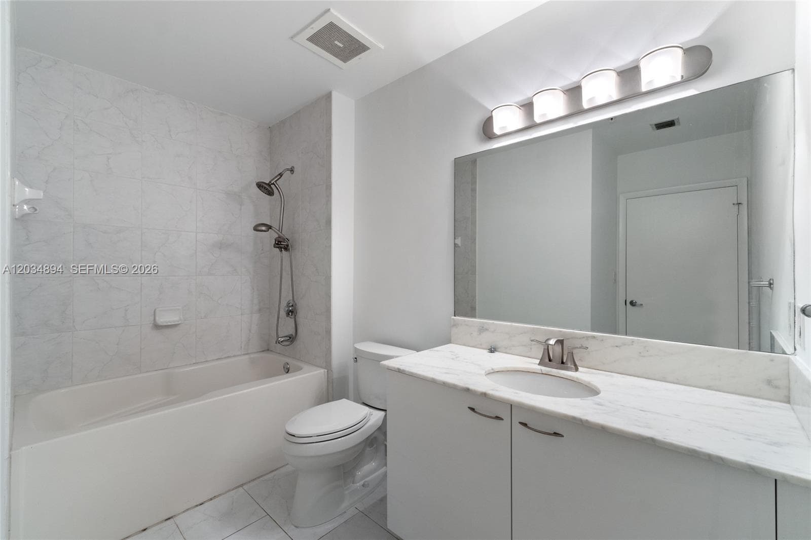 133 NE 2nd Ave # 801, Miami, FL 33132 photo 8