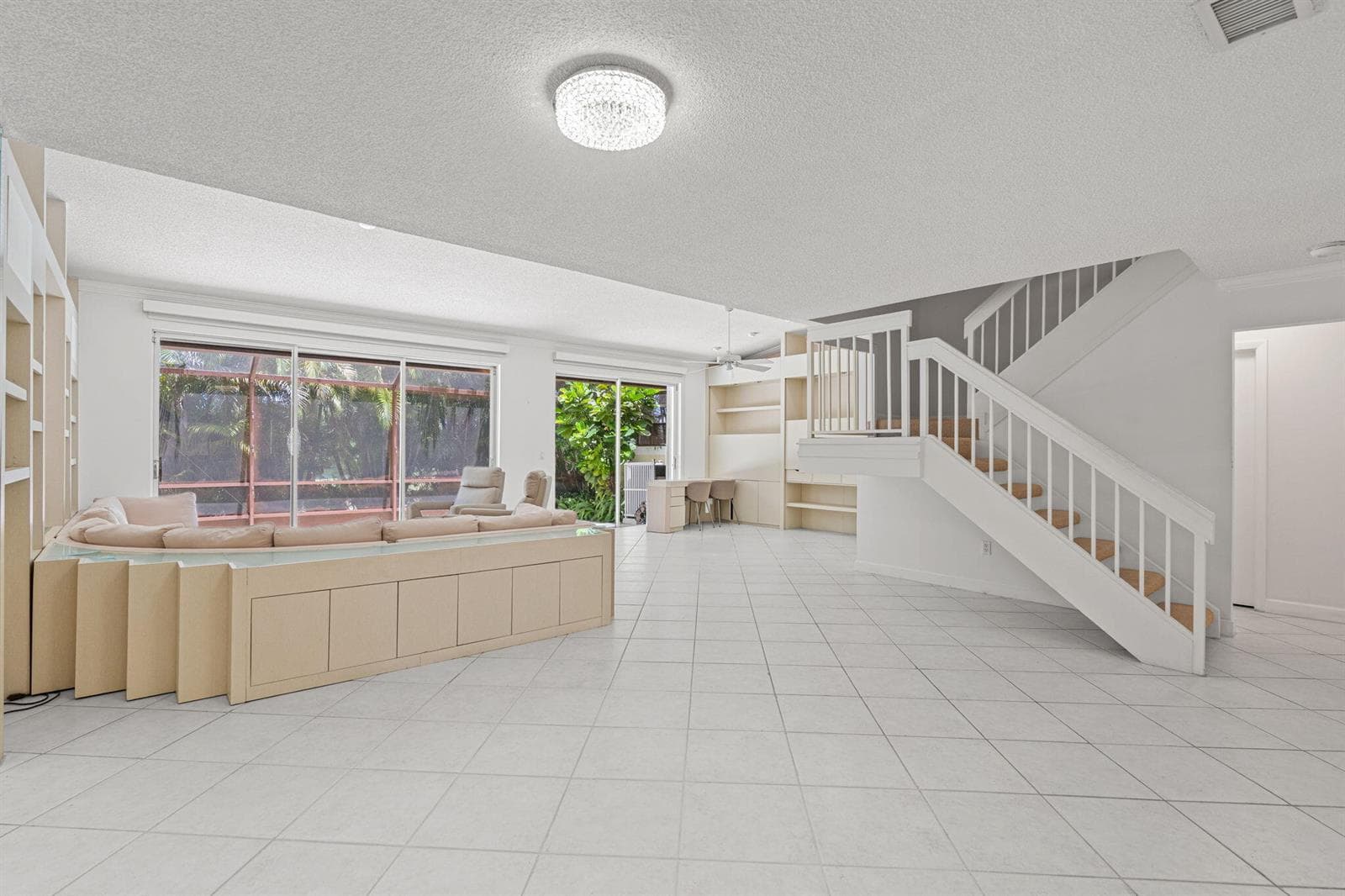 4825 NW 98th Place, Doral, FL 33178 photo 9