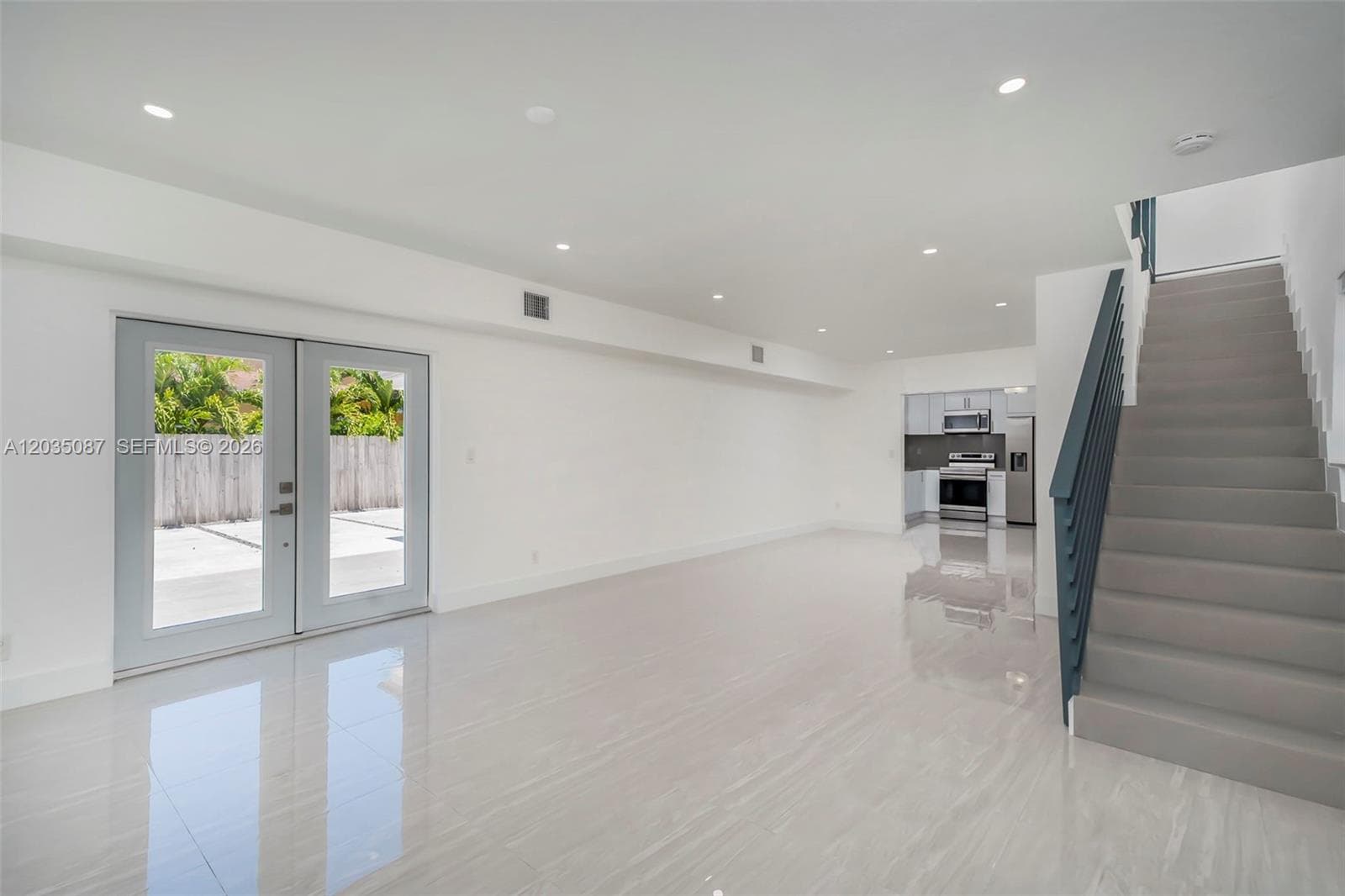 590 SW 23rd Ave, Miami, FL 33135 photo 11