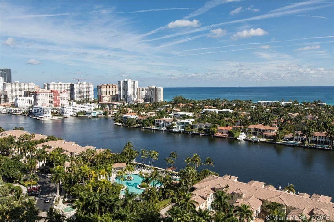 21205 Yacht Club Dr # 204, Aventura, FL 33180 photo 10