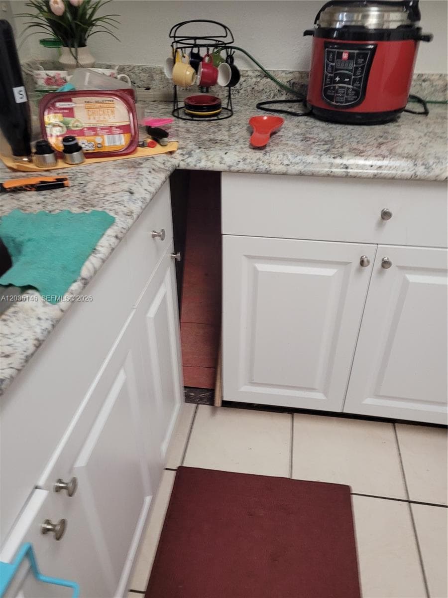 18101 NW 68th Ave # E105, Hialeah, FL 33015 photo 7
