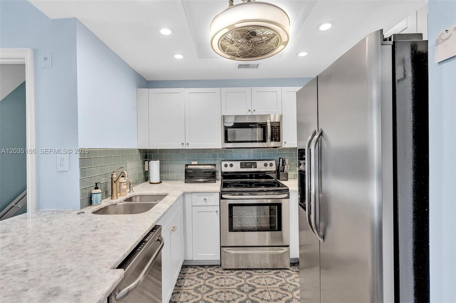 2107 SE 10th Ave # 809, Fort Lauderdale, FL 33316 photo 8