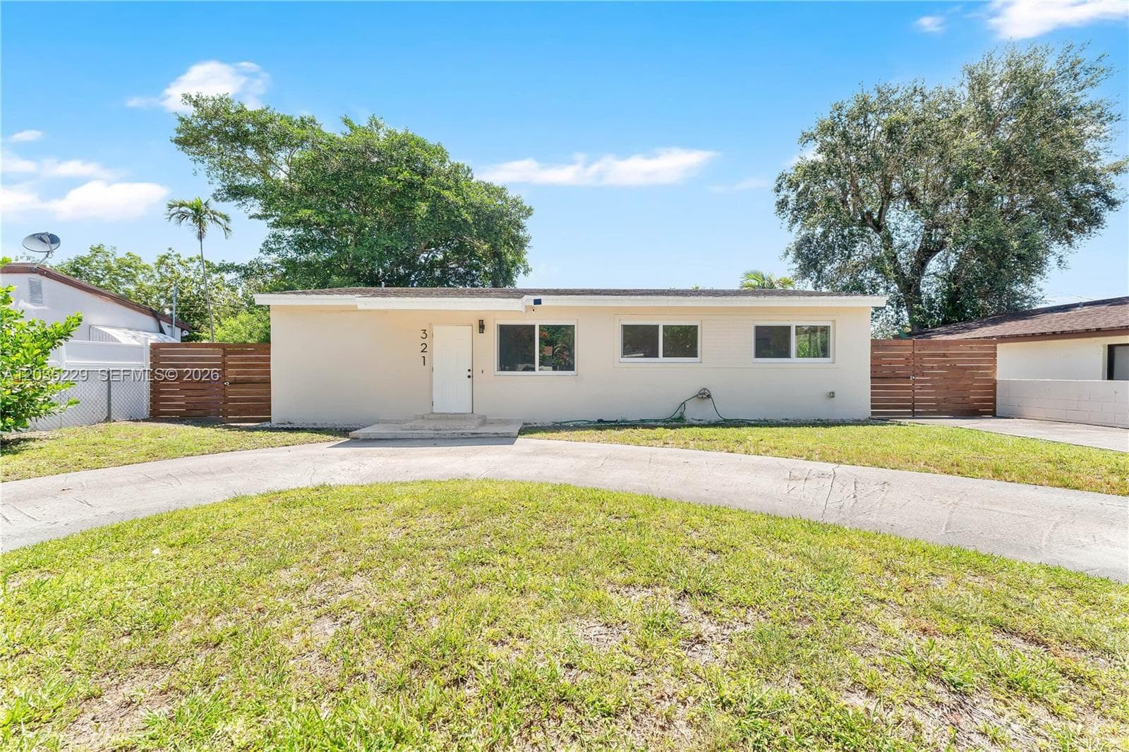 321 NW 56th Av, Miami, FL 33126 photo 3