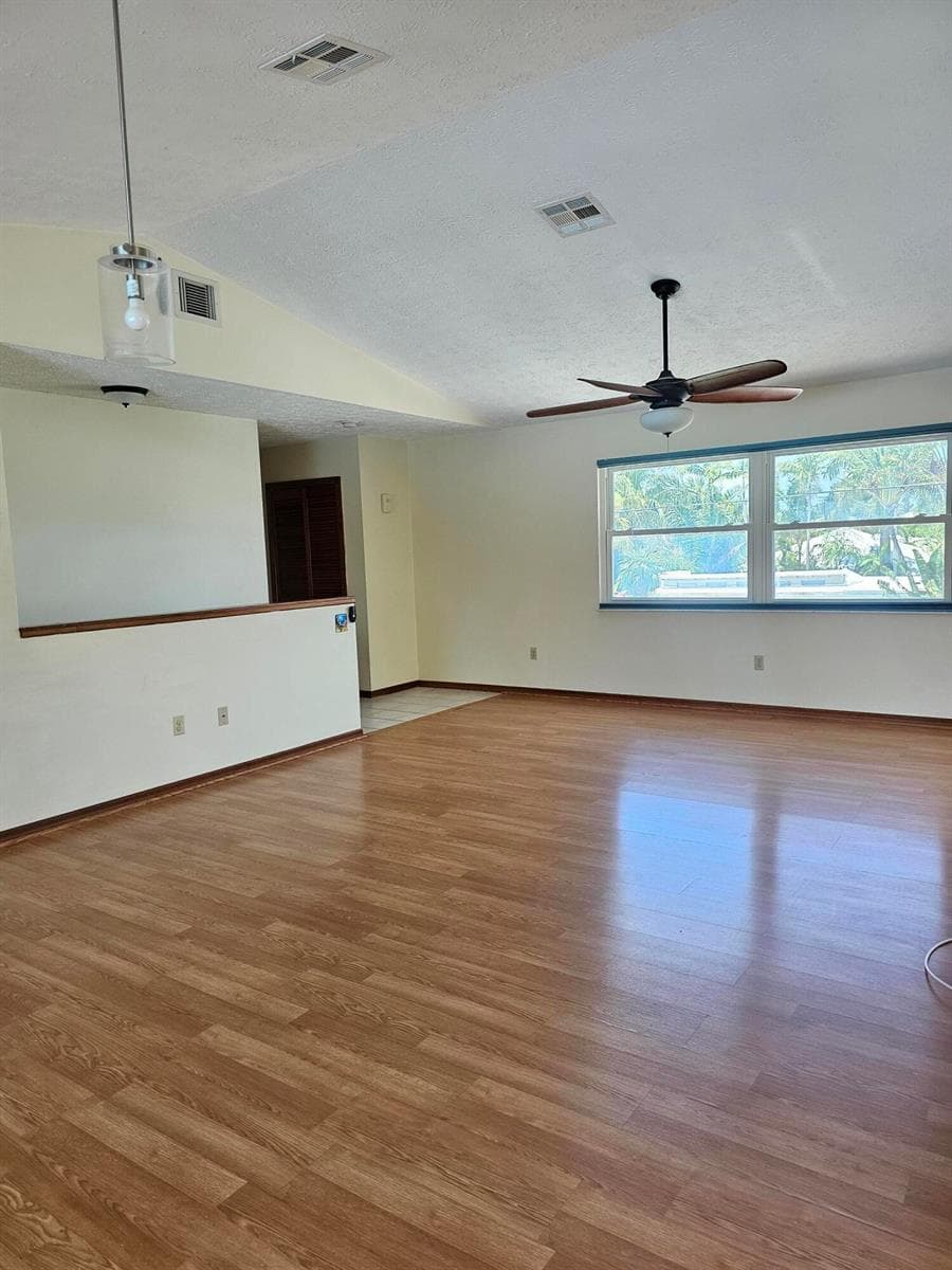 1801 Saint Lucie Court, Fort Pierce, FL 34949 photo 8