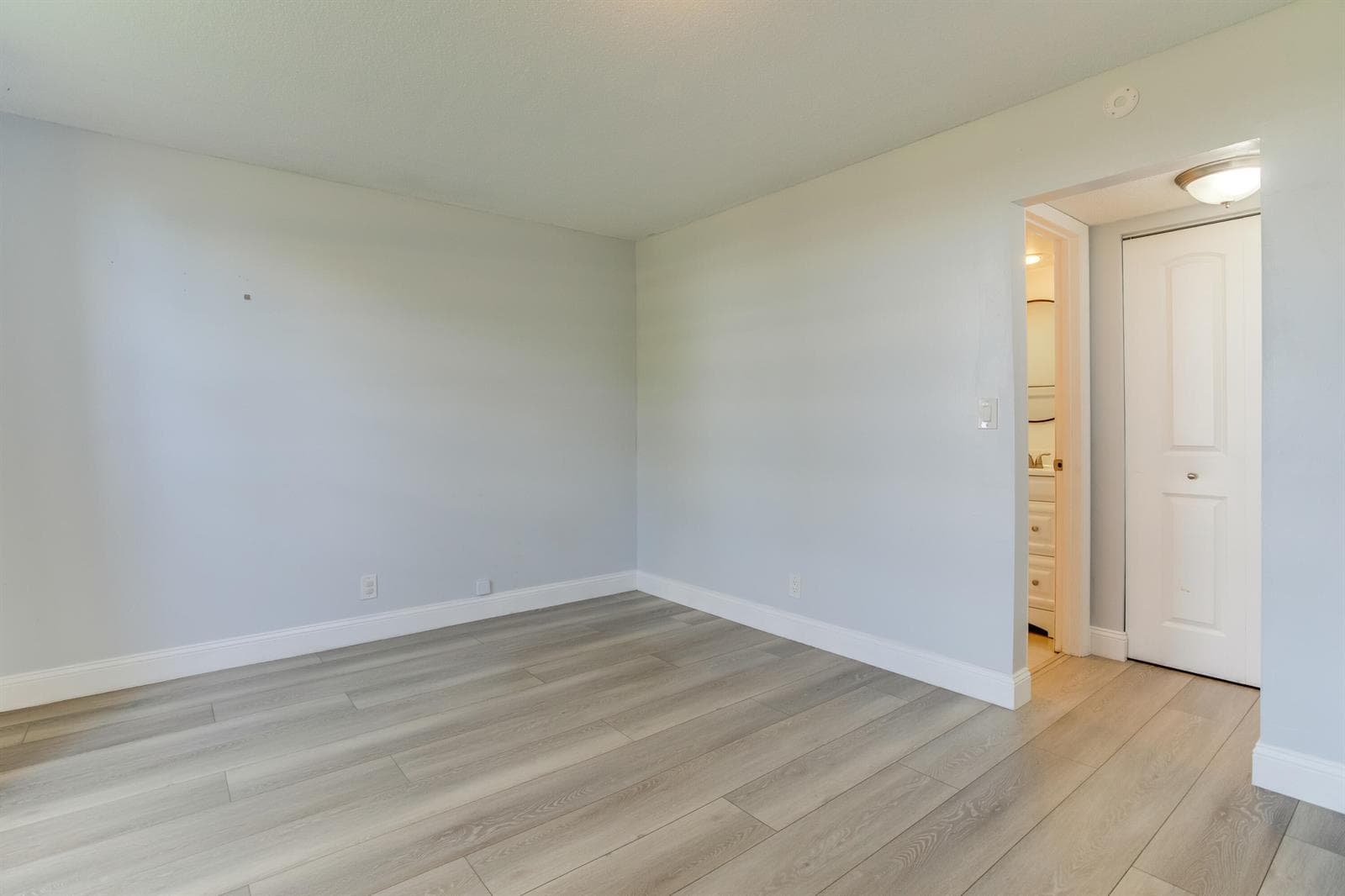 2651 S Course Drive # 109, Pompano Beach, FL 33069 photo 7