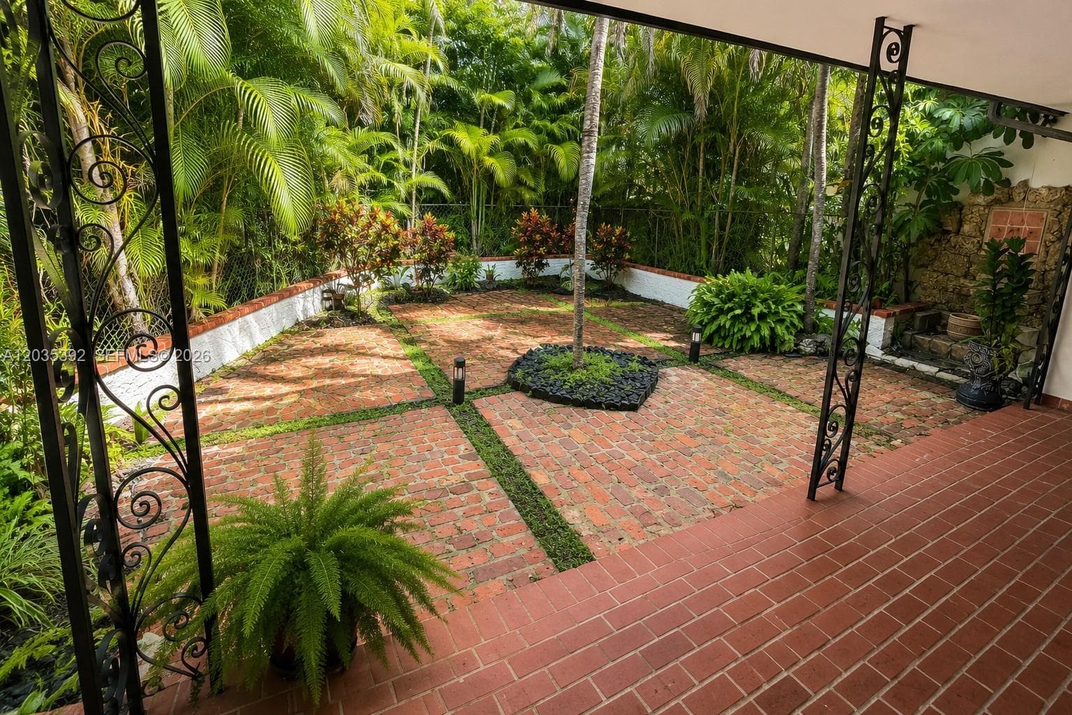 10115 Biscayne Blvd, Miami Shores, FL 33138 photo 6