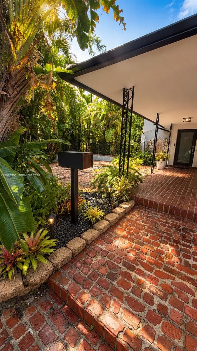 10115 Biscayne Blvd, Miami Shores, FL 33138 photo 13
