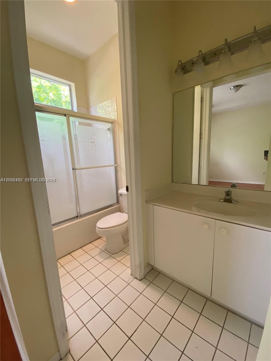 959 NE 42nd Pl # 959, Homestead, FL 33033 photo 8
