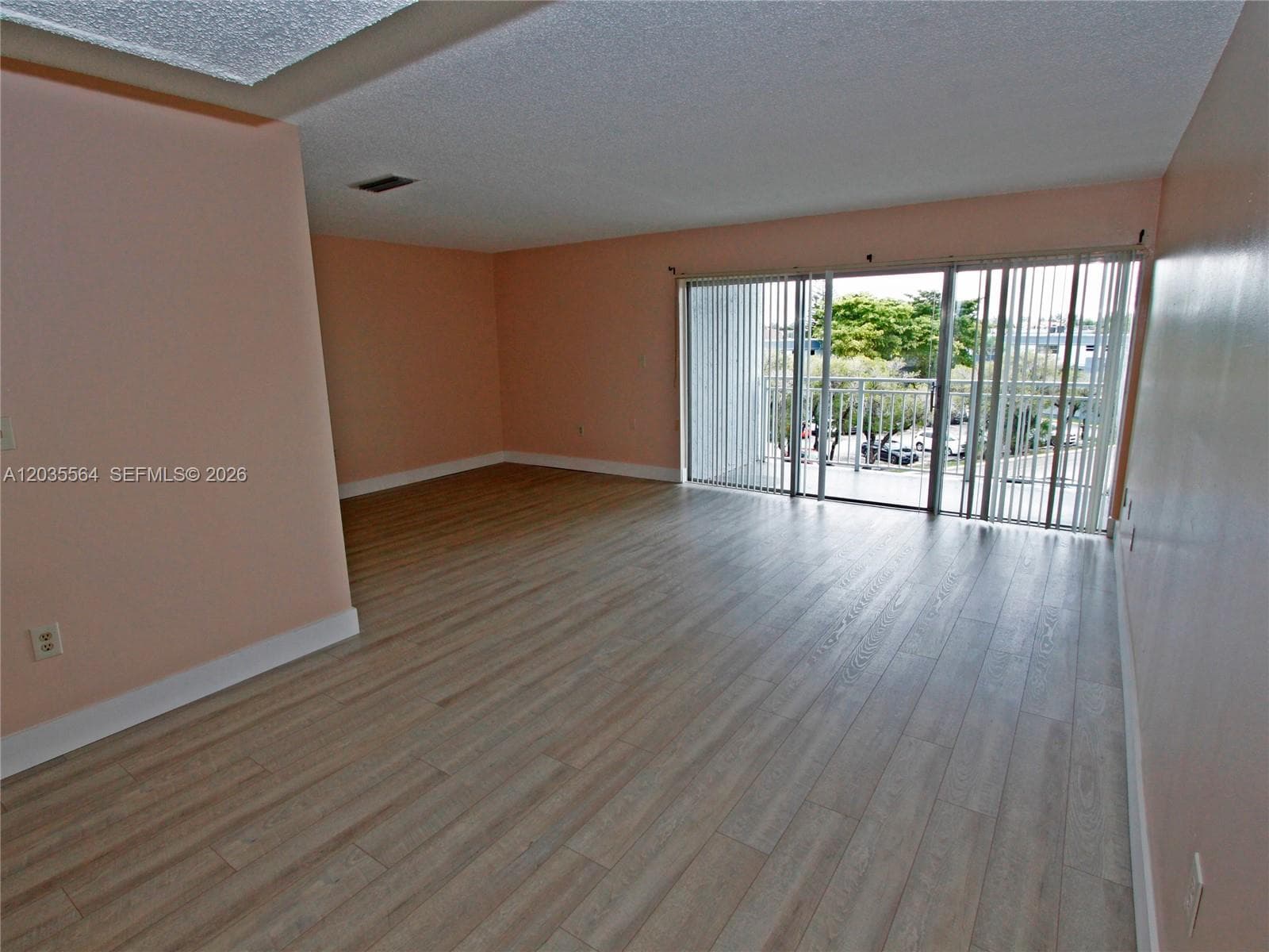 9351 Fontainebleau Blvd # B403, Miami, FL 33172 photo 6