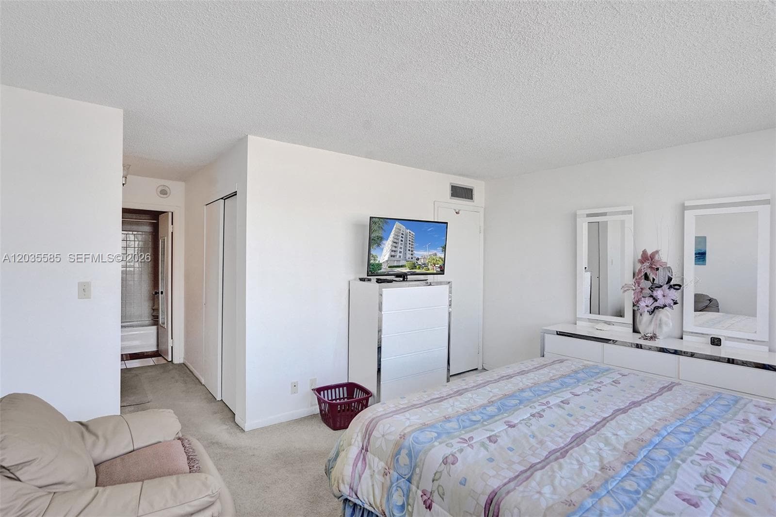 3113 S Ocean Dr # 803, Hallandale Beach, FL 33009 photo 9