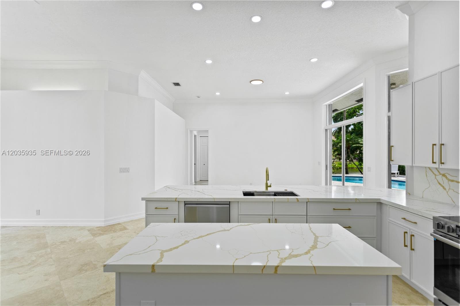 11021 Redhawk St, Plantation, FL 33324 photo 7