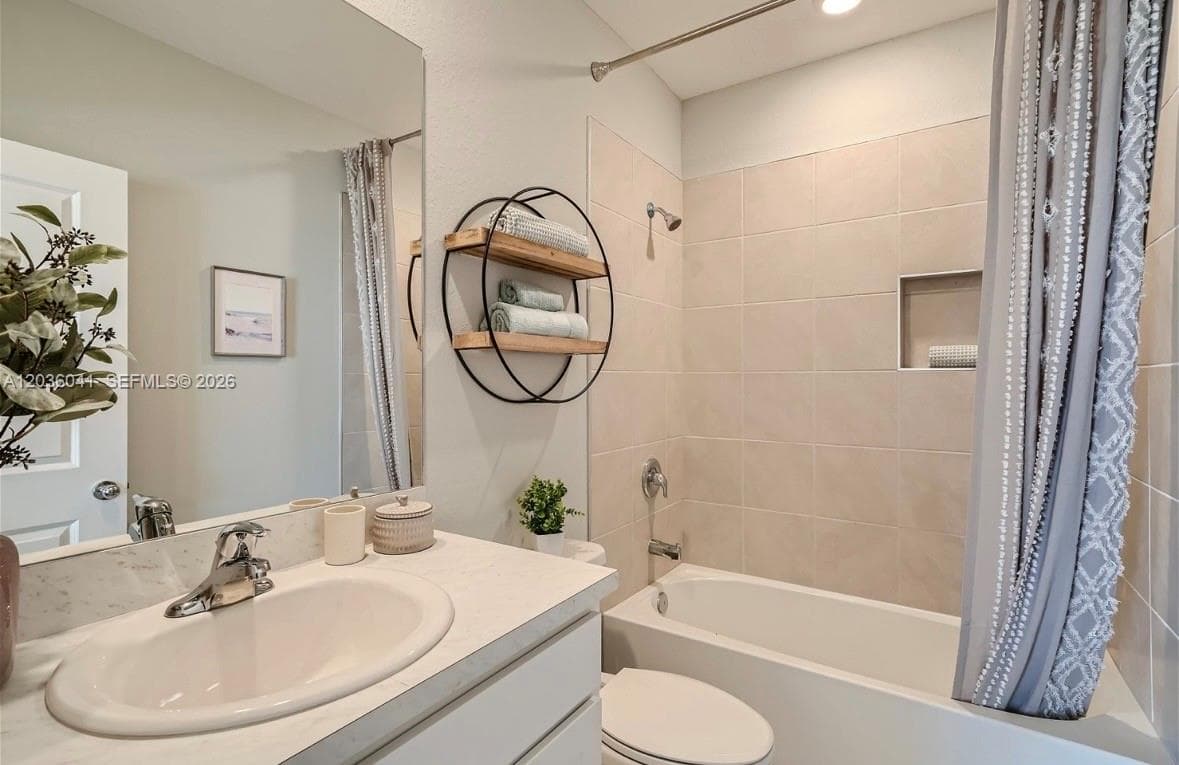 1366 NE 4th Ave # ., Florida City, FL 33034 photo 9
