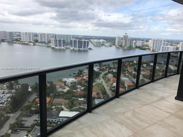 18555 Collins Ave # 3103, Sunny Isles Beach, FL 33160 photo 6