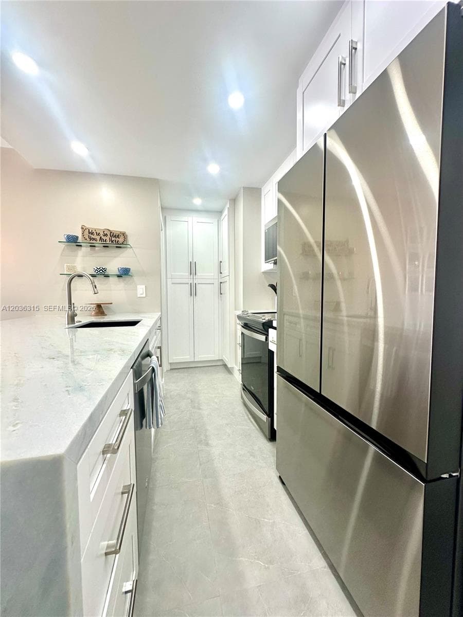 1980 S Ocean Dr # 8D, Hallandale Beach, FL 33009 photo 12