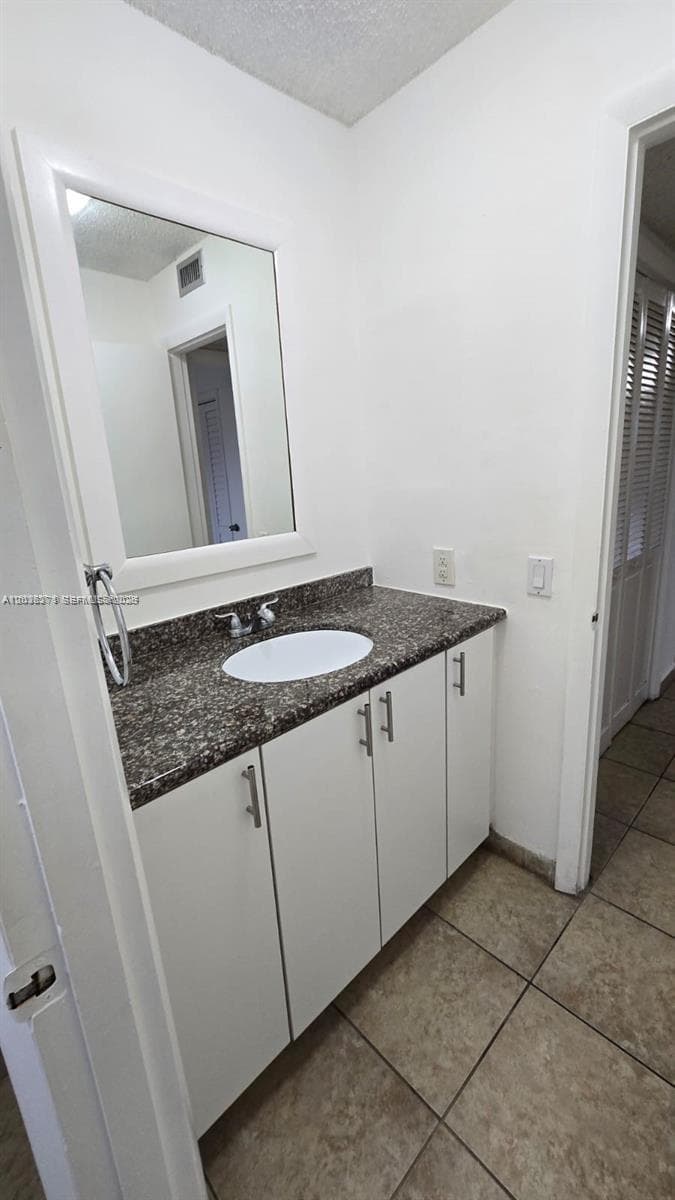 690 NE 123rd St # 207, North Miami, FL 33161 photo 6