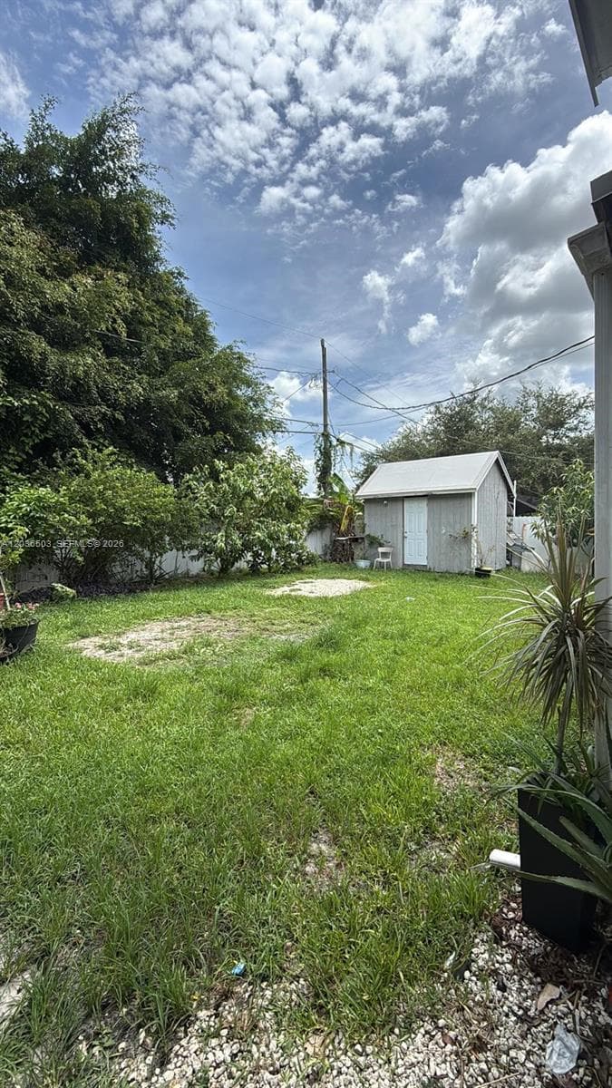 1055 NW 58th Ter, Miami, FL 33127 photo 13