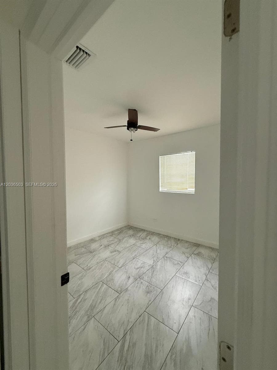 1055 NW 58th Ter, Miami, FL 33127 photo 9