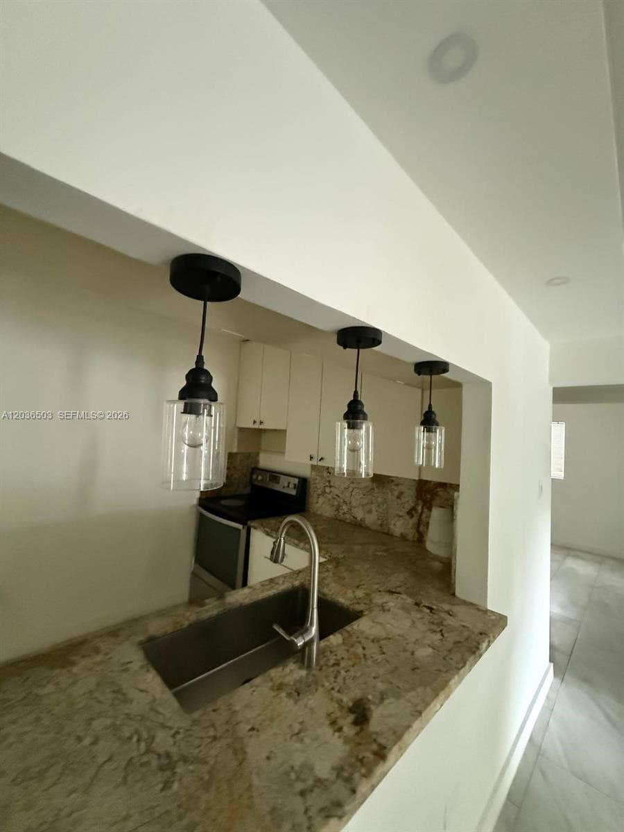 1055 NW 58th Ter, Miami, FL 33127 photo 8