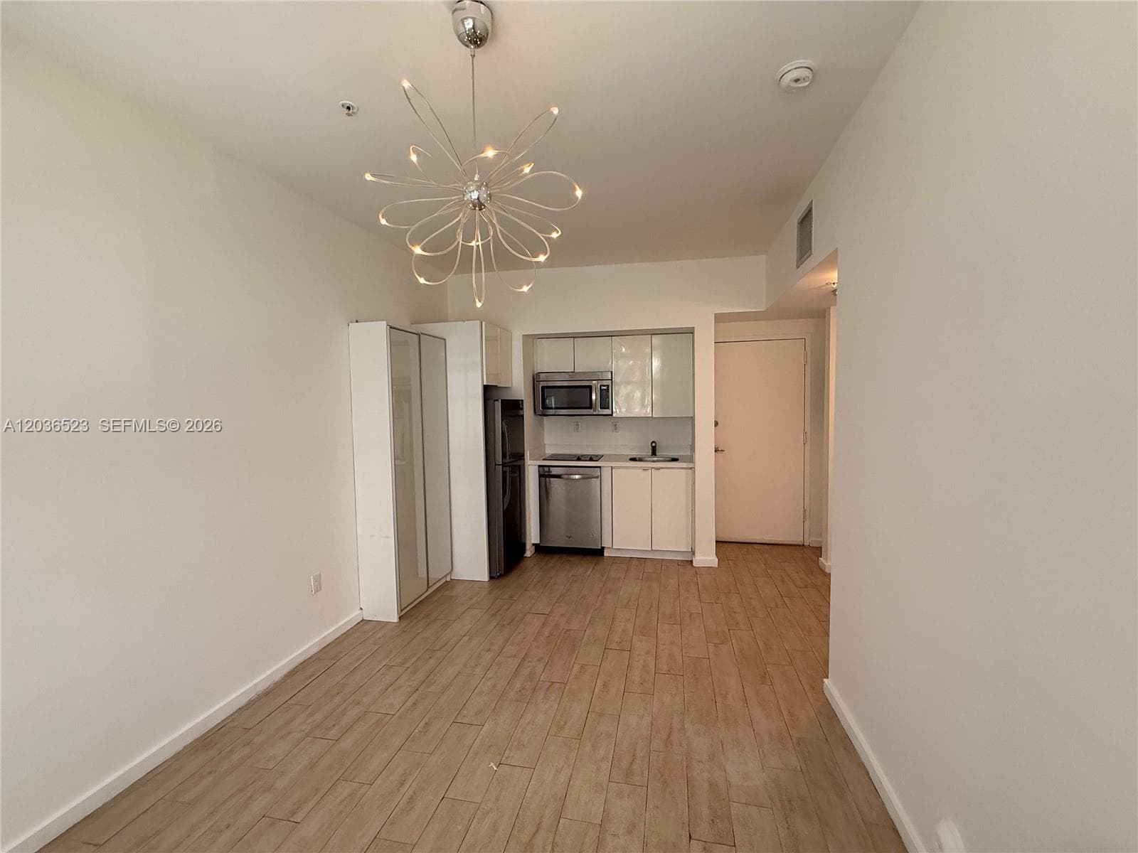 1611 Meridian Ave # 202, Miami Beach, FL 33139 photo 3