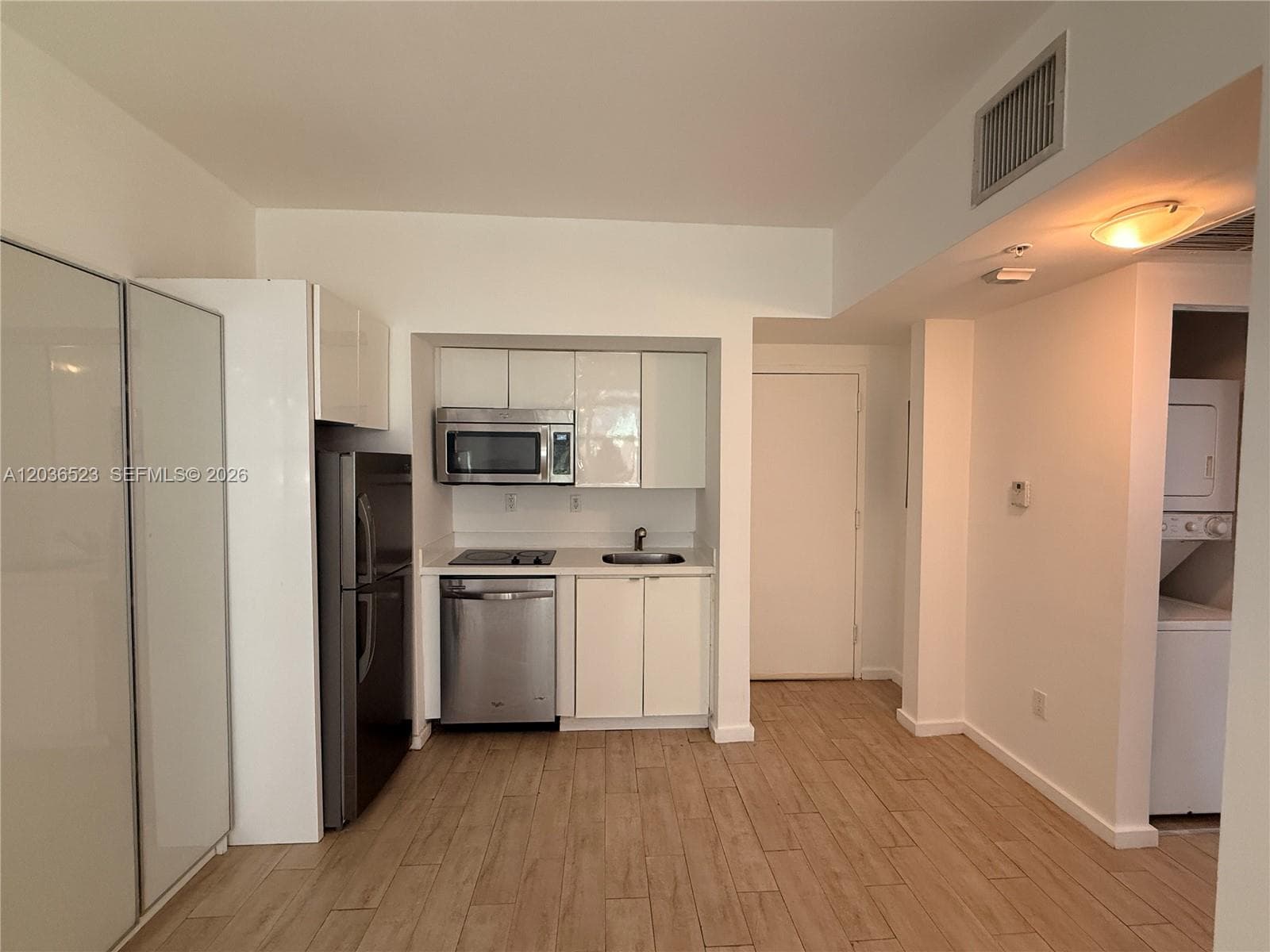 1611 Meridian Ave # 202, Miami Beach, FL 33139 photo 5