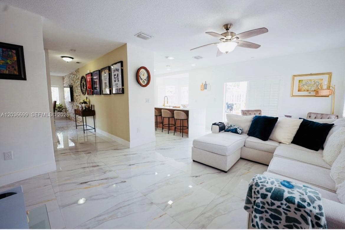 1935 NE 35th Ave, Homestead, FL 33033 photo 13