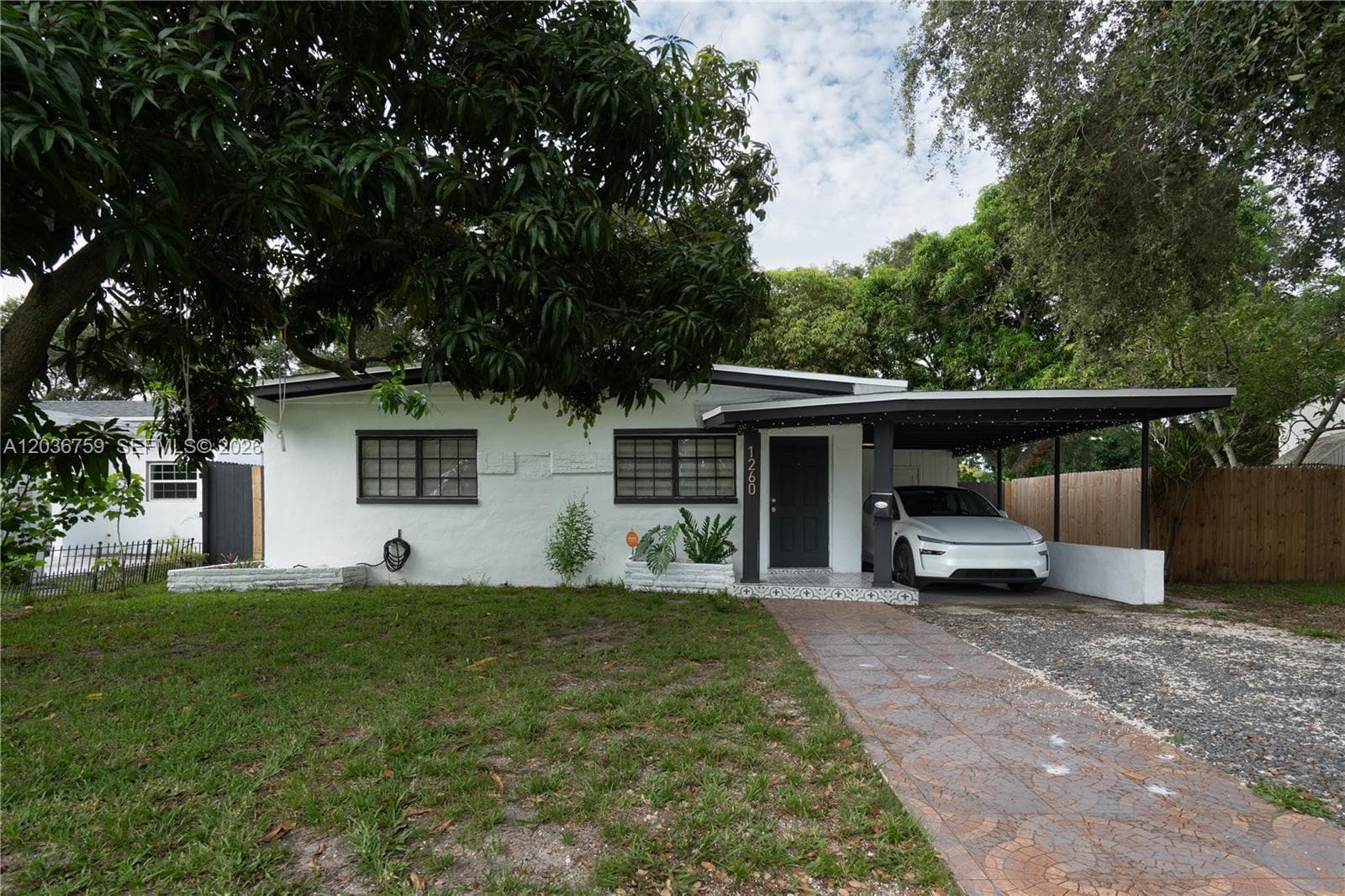 1260 NE 153rd St, North Miami Beach, FL 33162 photo 6