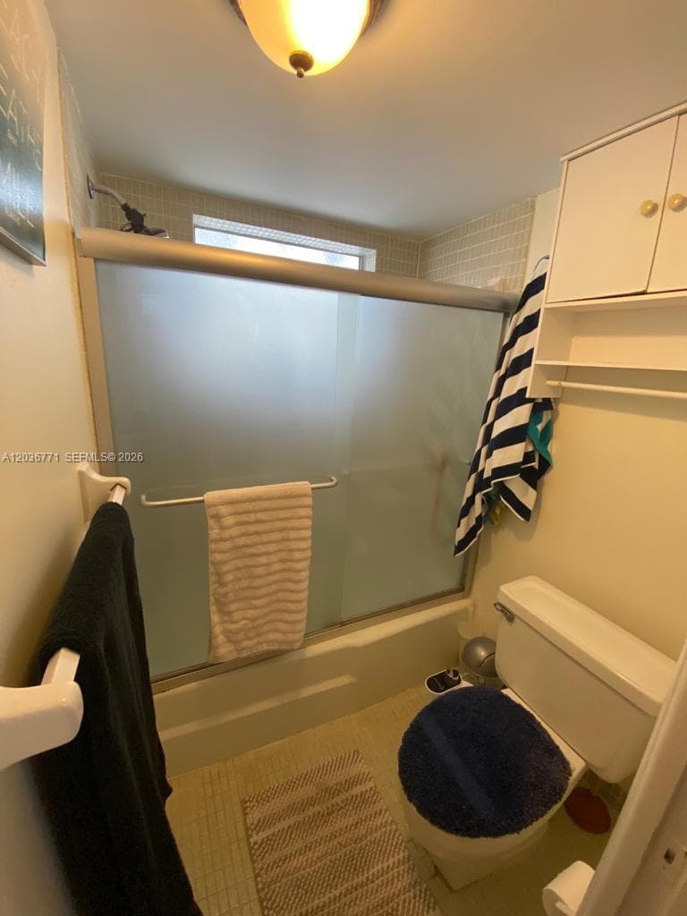873 NE 195th St # 308, Miami, FL 33179 photo 9