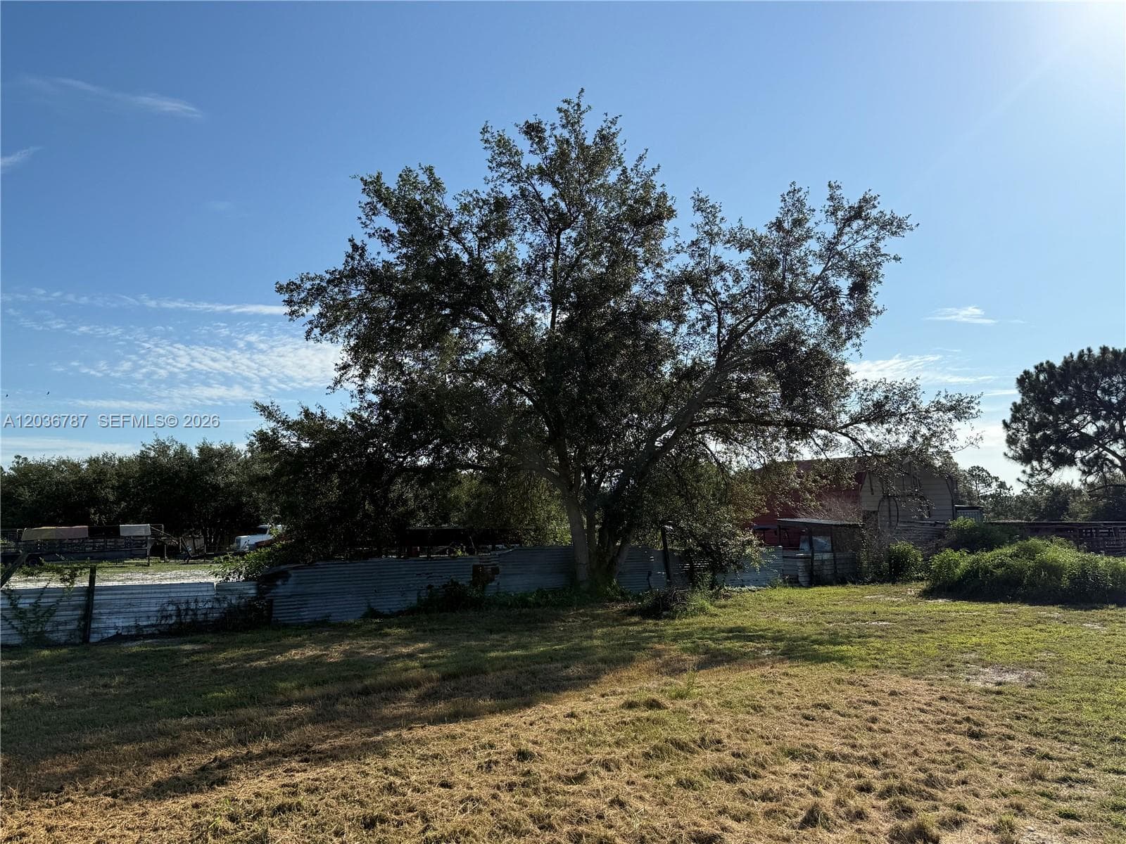 575 S JINETE ST, Clewiston, FL 33440 photo 3