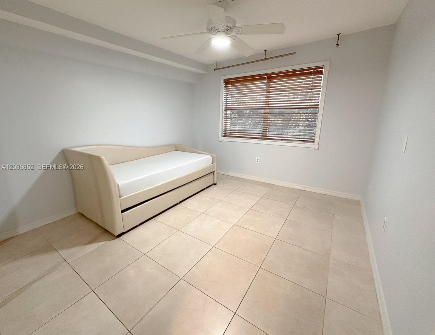 250 181st Dr # 108, Sunny Isles Beach, FL 33160 photo 11