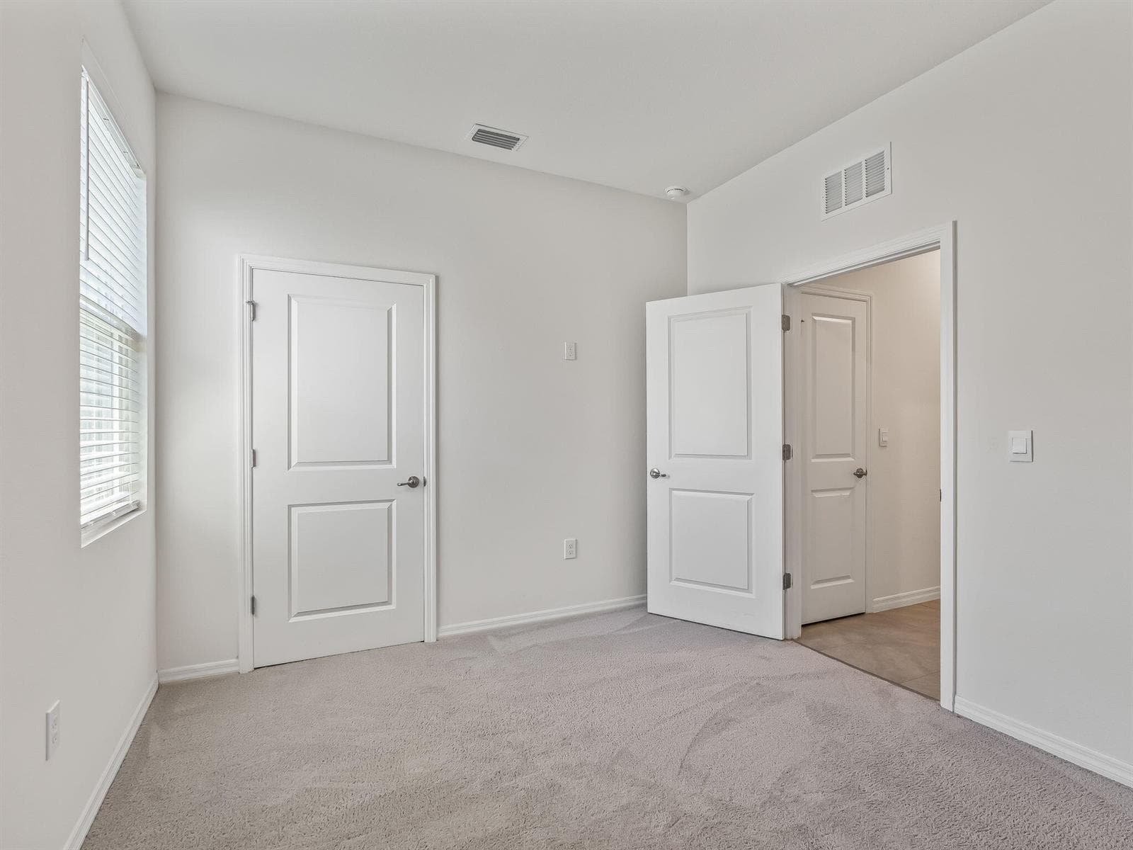 5536 NW 40th Loop, Ocala, FL 34482 photo 9