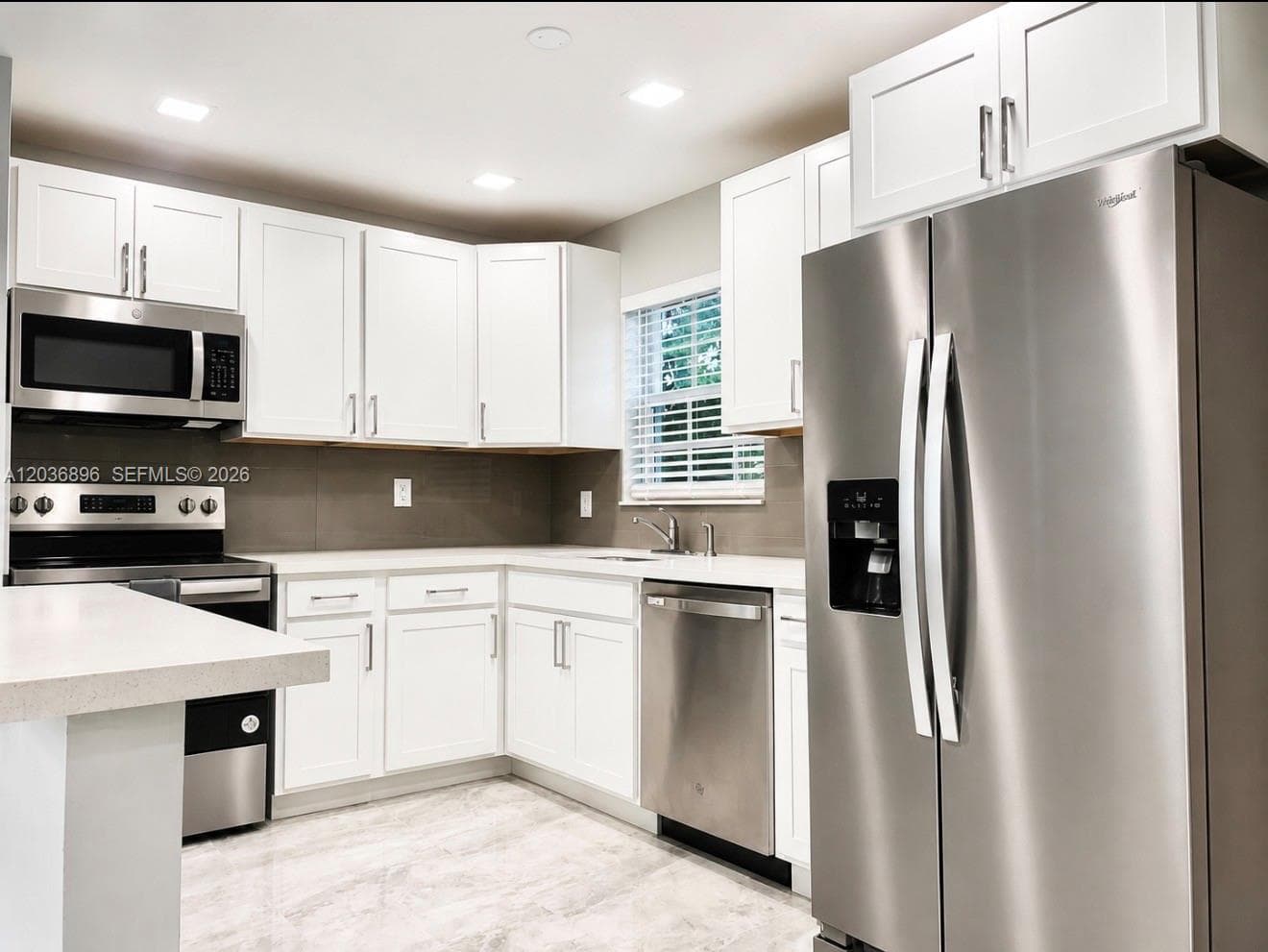 3040 NW 20th St, Fort Lauderdale, FL 33311 photo 9