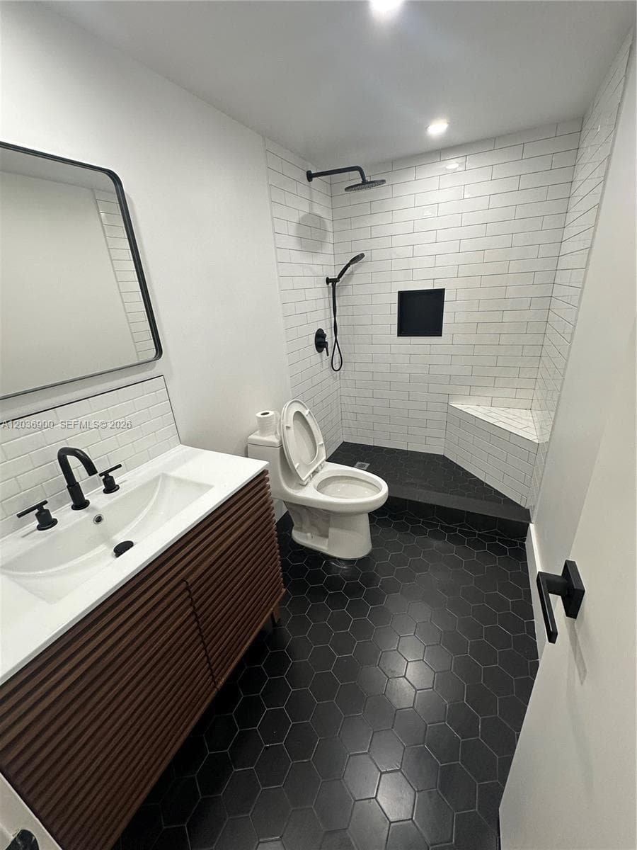 10090 NW 80th Ct # 1158, Hialeah Gardens, FL 33016 photo 9