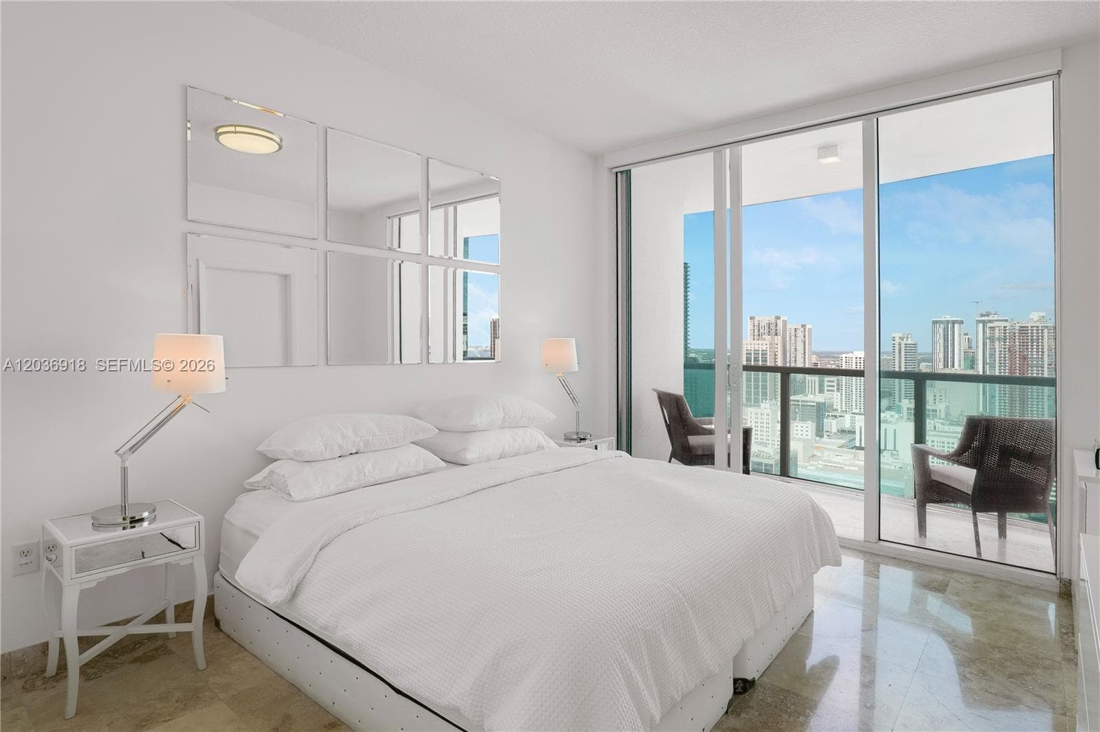 31 SE 5th St # 3812, Miami, FL 33131 photo 12