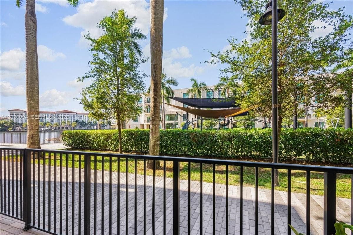 4636 NW 84th Ave # 13, Doral, FL 33166 photo 6