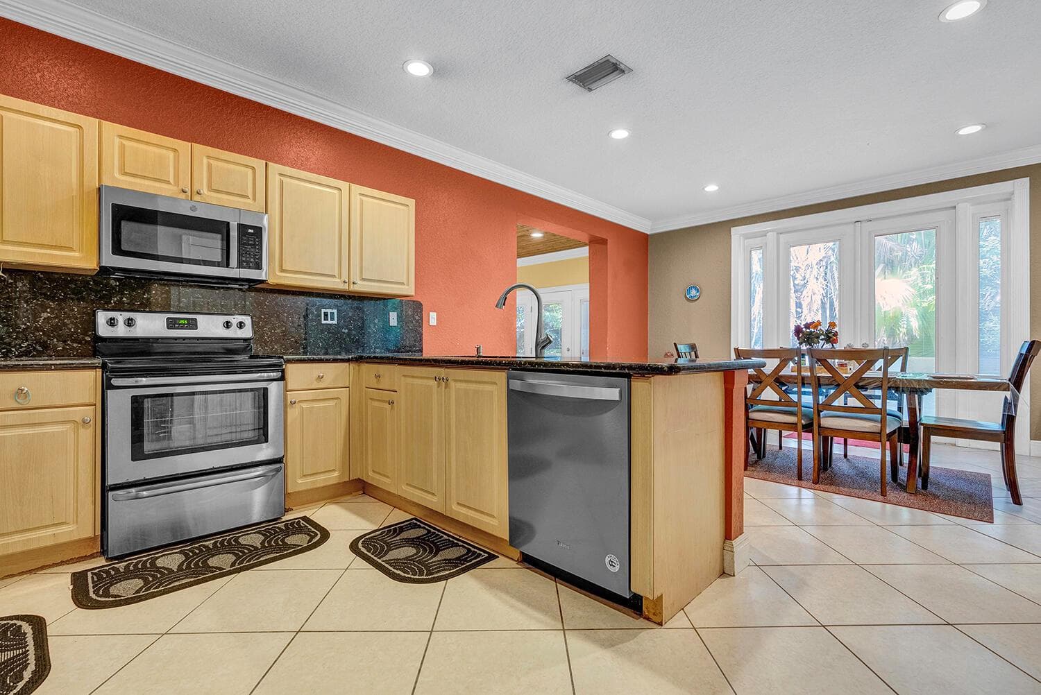 8020 NW 70th Avenue, Parkland, FL 33067 photo 13