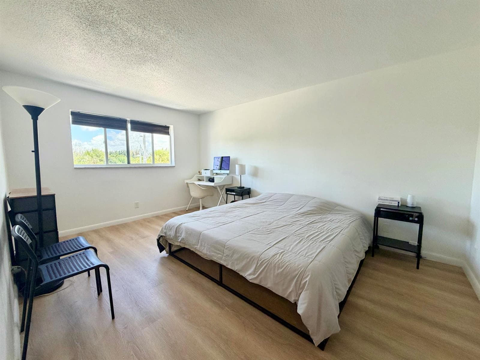 580 Egret Drive # 305, Hallandale Beach, FL 33009 photo 6