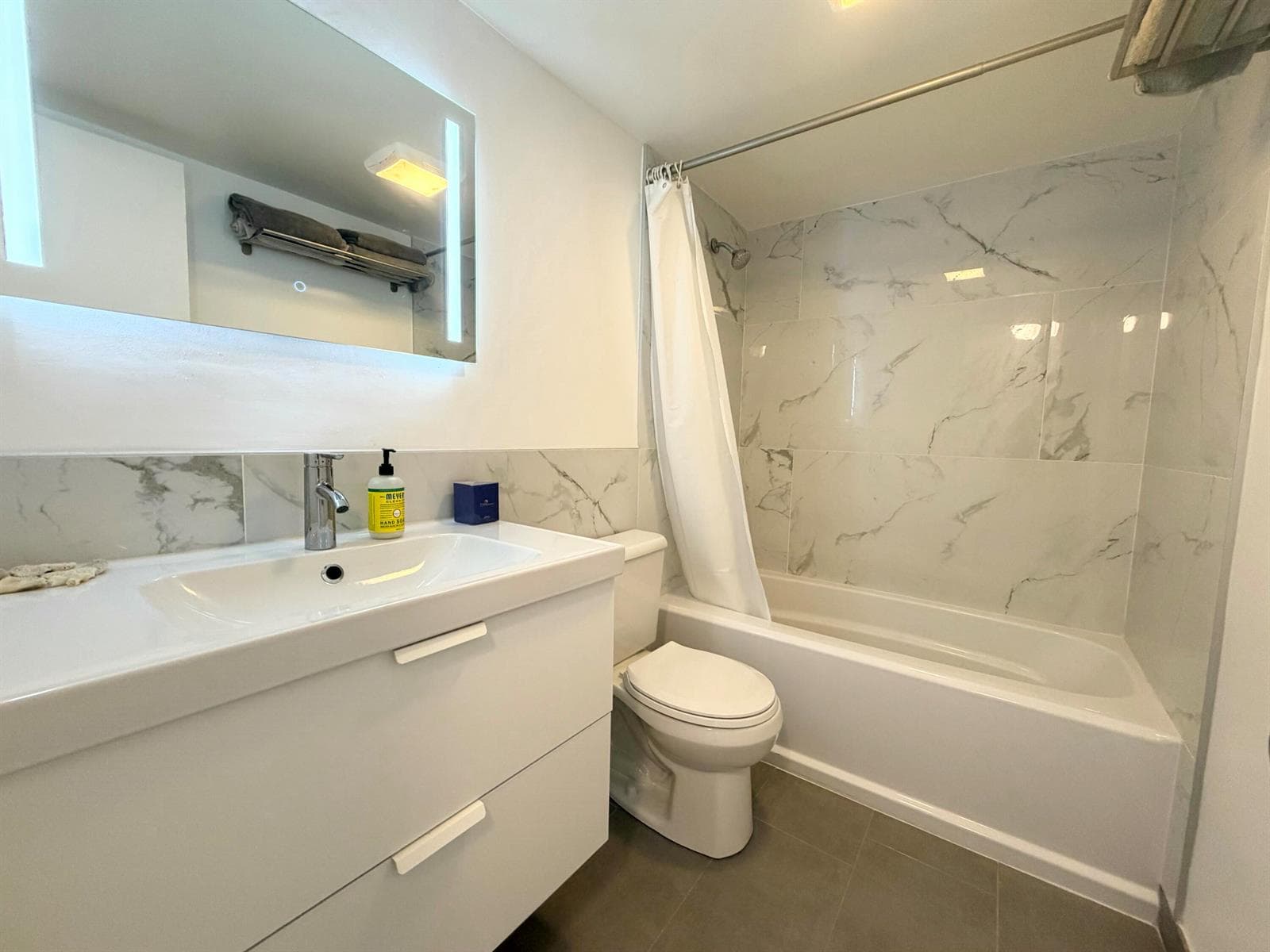 580 Egret Drive # 305, Hallandale Beach, FL 33009 photo 10