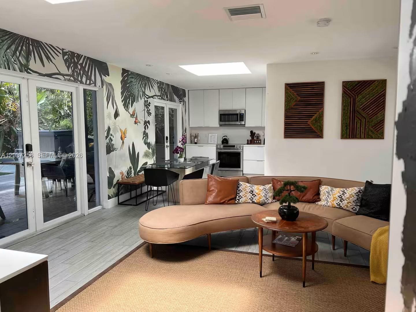 424 NE 28th Dr, Wilton Manors, FL 33334 photo 6