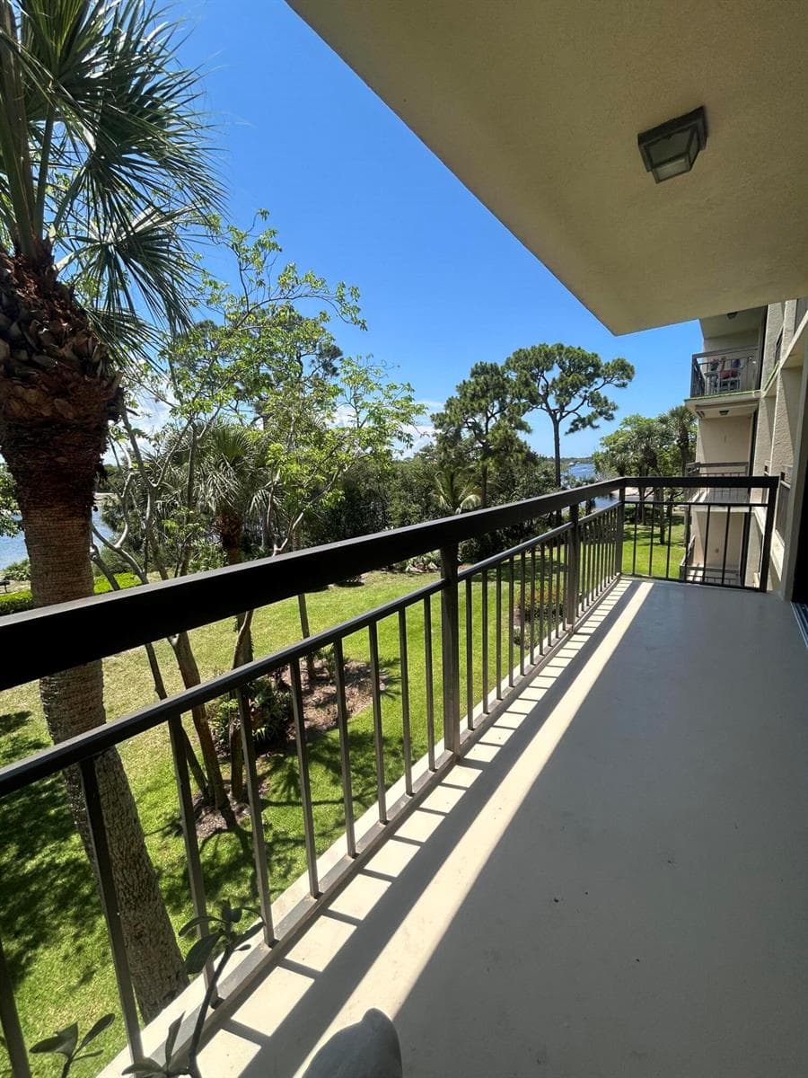 1901 Marina Isle Way # 302, Jupiter, FL 33477 photo 13
