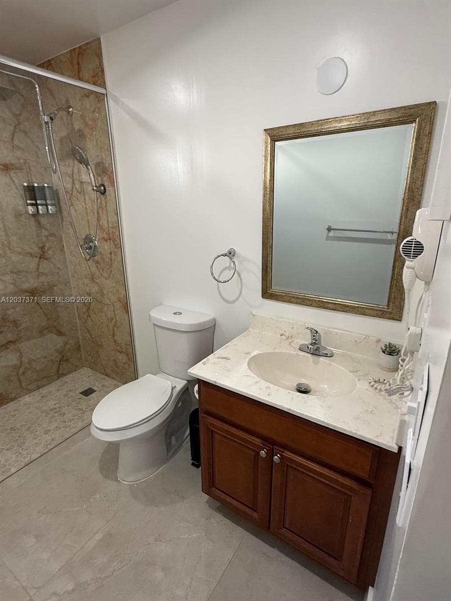 208 NW 7th St # 1, Hallandale Beach, FL 33009 photo 10