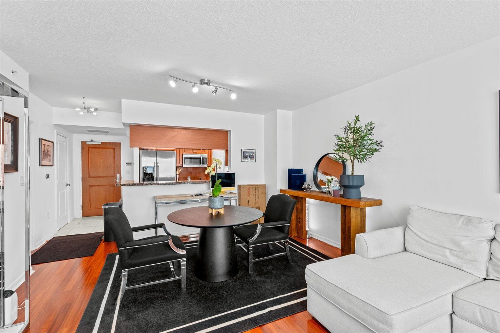 347 N New River Dr Drive E # 606, Fort Lauderdale, FL 33301 photo 9